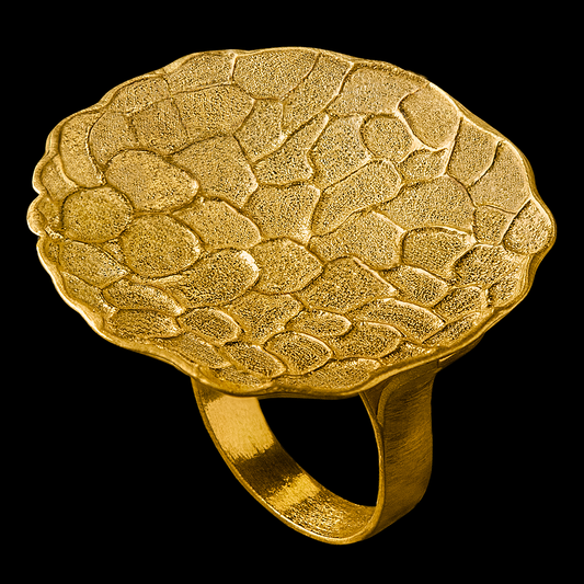 Victoria-Regia Silver Ring with Gold Plating