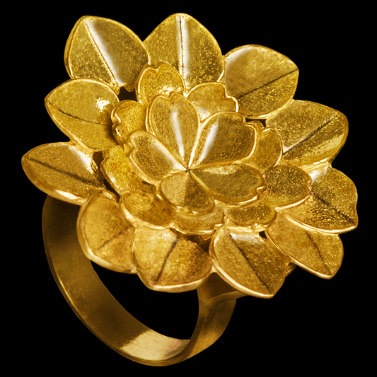 Gold-Plated Silver Ring from the Oleander Collection
