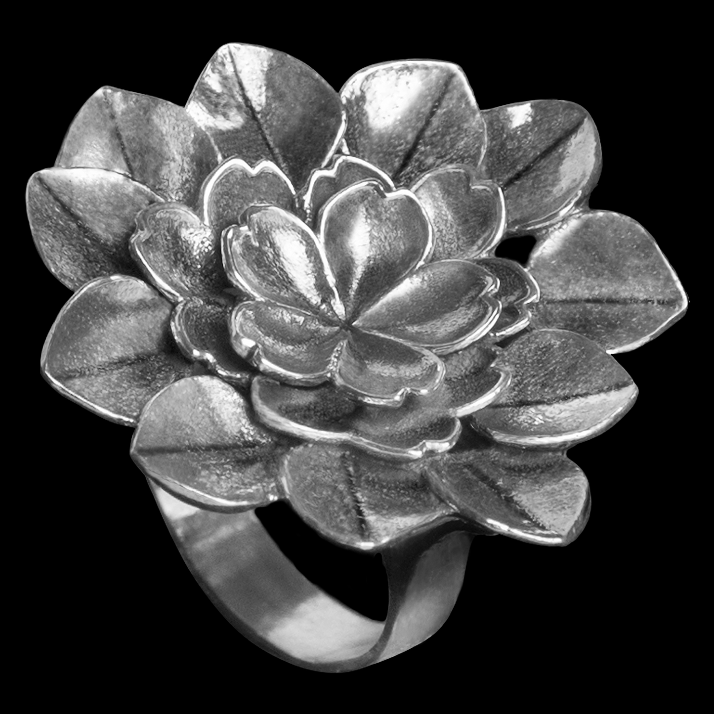 Gold-Plated Silver Ring from the Oleander Collection